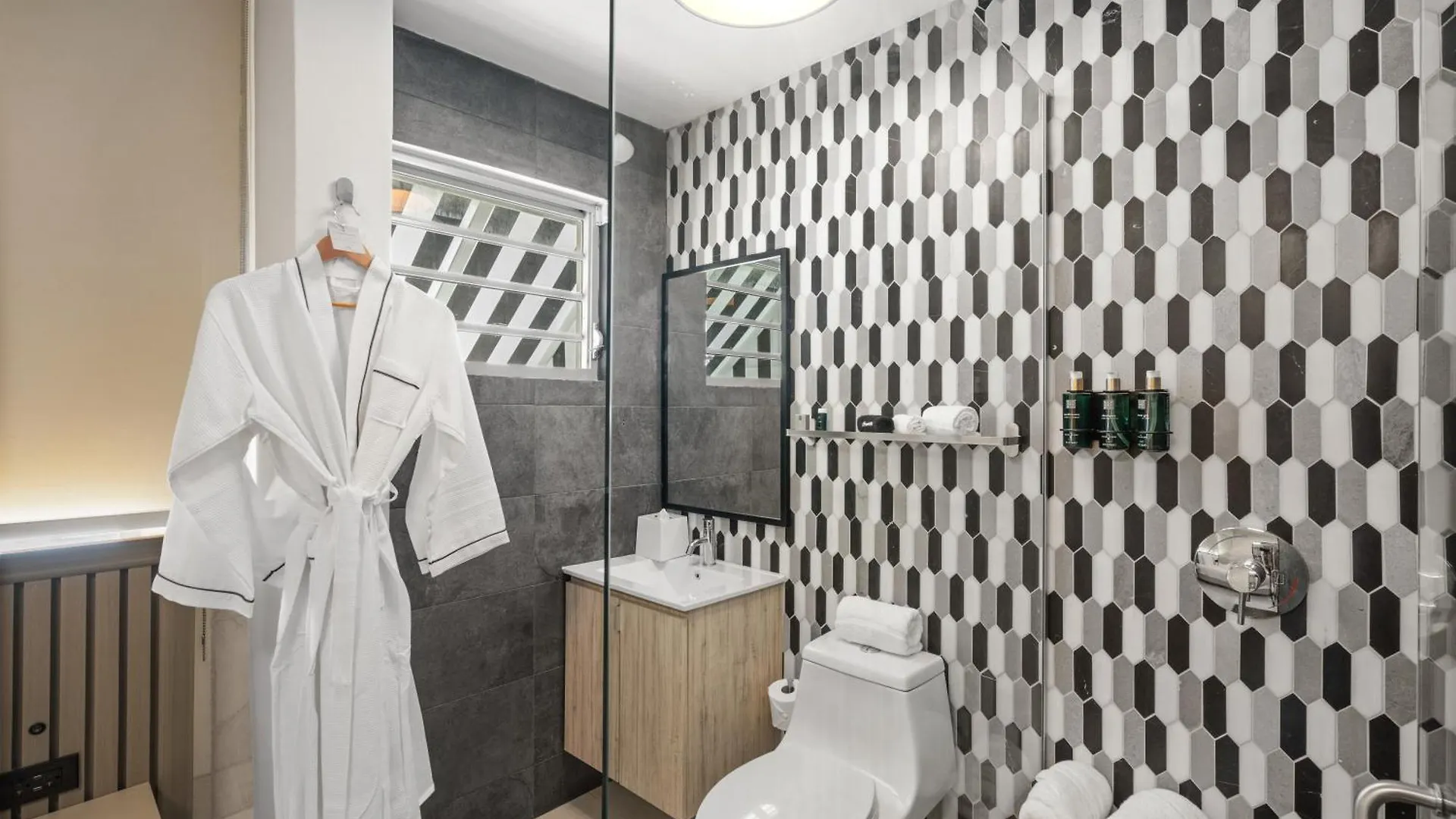 The Weekender By Otium Hotel San Juan